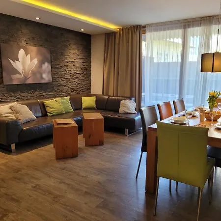 Max Residence Zell am See - Steinbock Lodges *